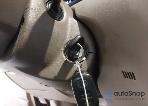 2006 Toyota Corolla Le из США, поврежденный, VIN 1NXBR32EX6Z597048